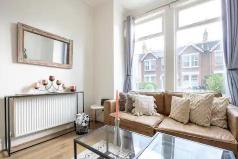 Alross Room With Breakfast Londres Extérieur photo